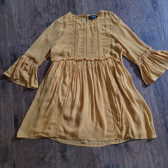 Lulus dress - Picture 2 of 9